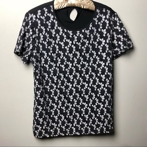 Tommy black & white flower lace top size Medium